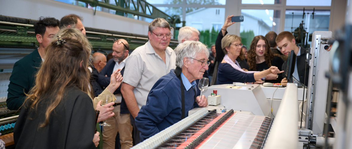 S-MAK Stickmaschinenvorführung