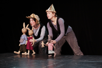 Kindertheater: Ernesto Hase hat ein Loch in der Tasche